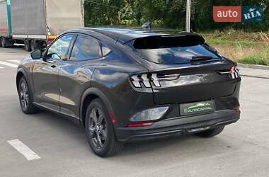 Внедорожник / Кроссовер Ford Mustang Mach-E 2021 в 