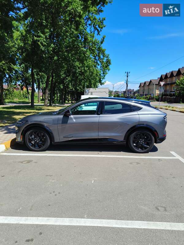 Позашляховик / Кросовер Ford Mustang Mach-E 2023 в Києві