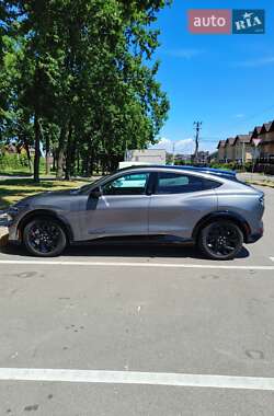Позашляховик / Кросовер Ford Mustang Mach-E 2023 в 