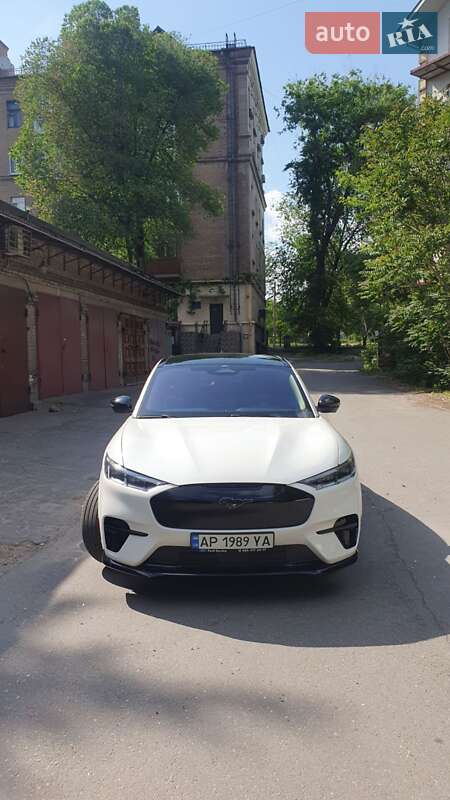 Позашляховик / Кросовер Ford Mustang Mach-E 2023 в Запоріжжі