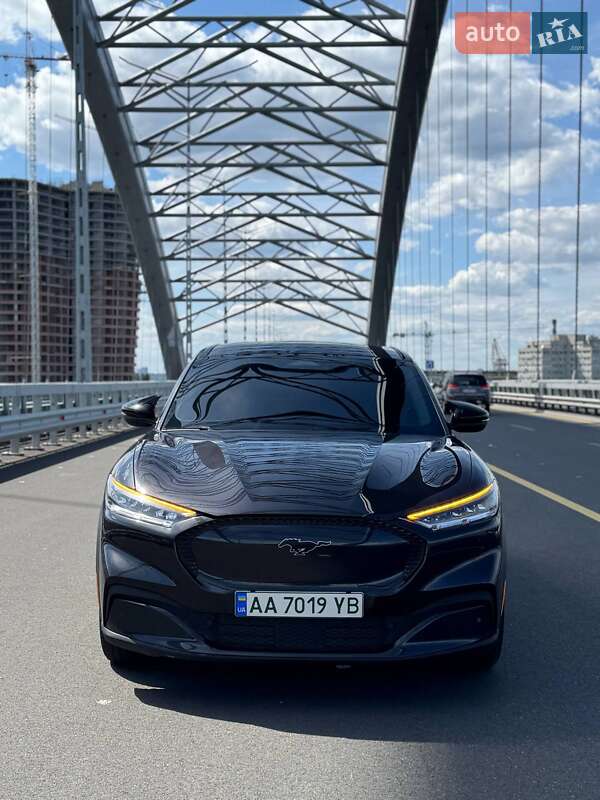 Внедорожник / Кроссовер Ford Mustang Mach-E 2022 в Киеве фото 3 Внедорожник / Кроссовер Ford Mustang Mach-E 2022 в Киеве