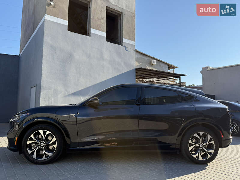 Позашляховик / Кросовер Ford Mustang Mach-E 2021 в Одесі