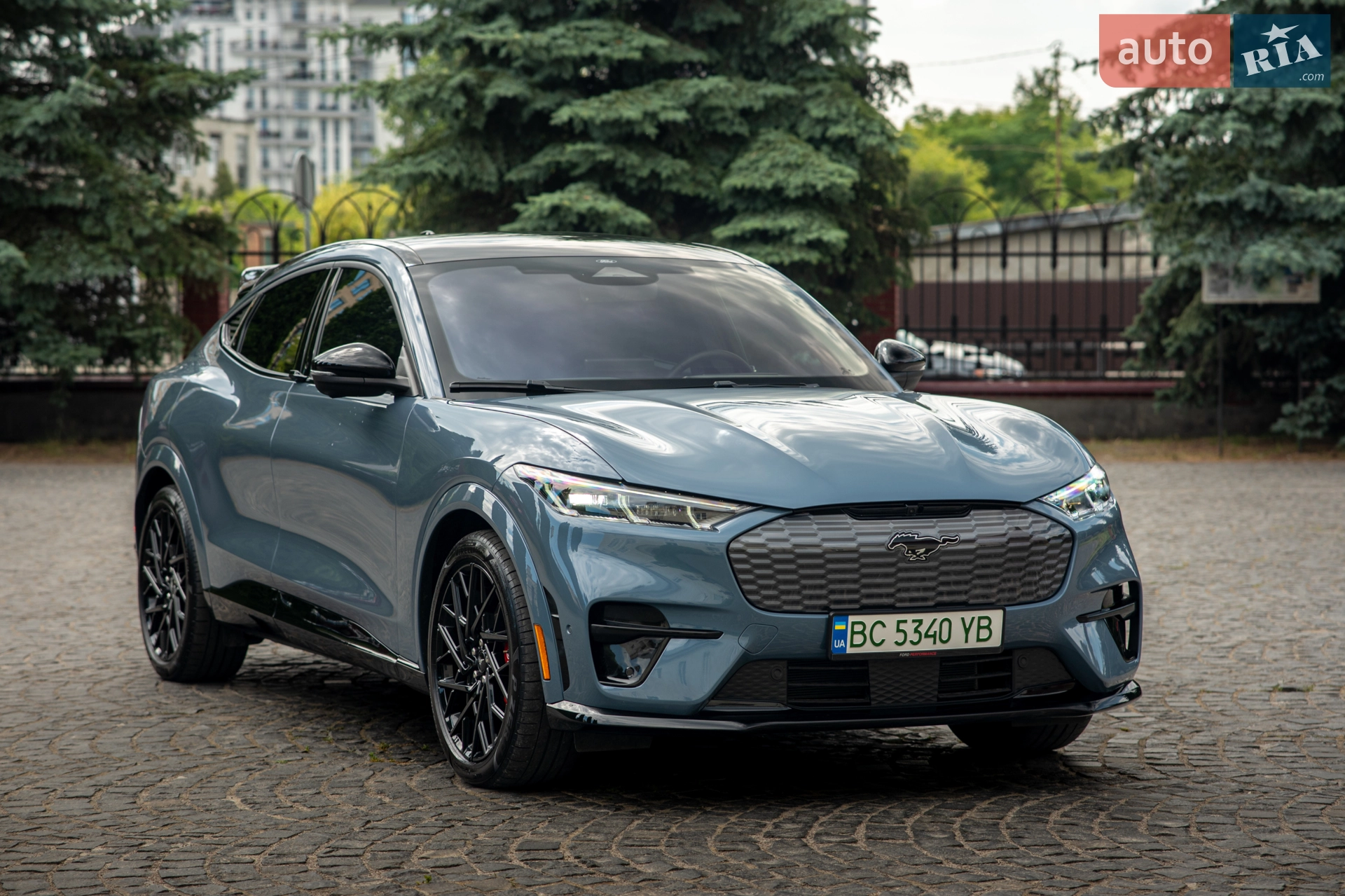 2022 Ford Mustang Mach-E - мініатюра 3