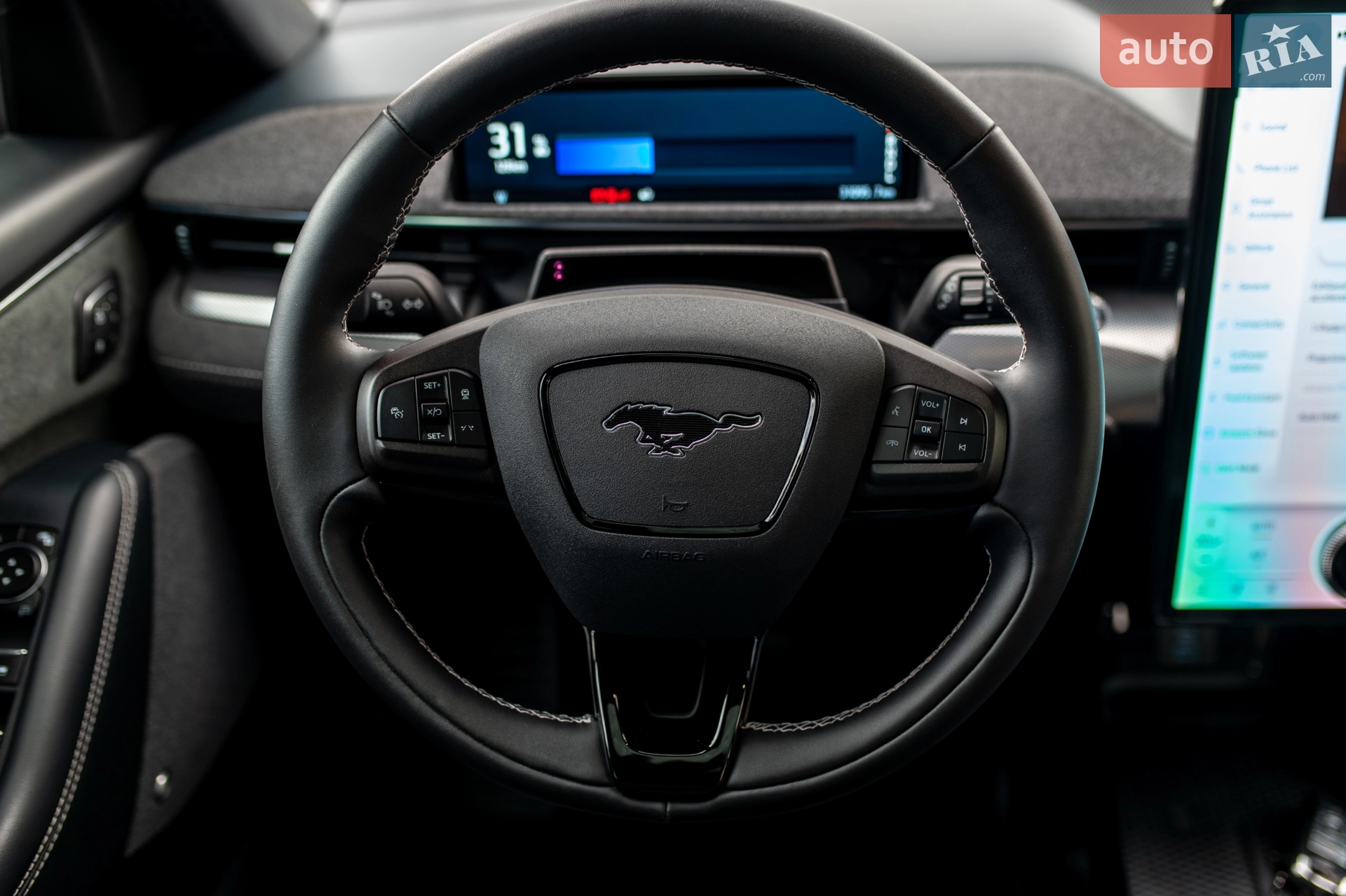 2022 Ford Mustang Mach-E - мініатюра 66