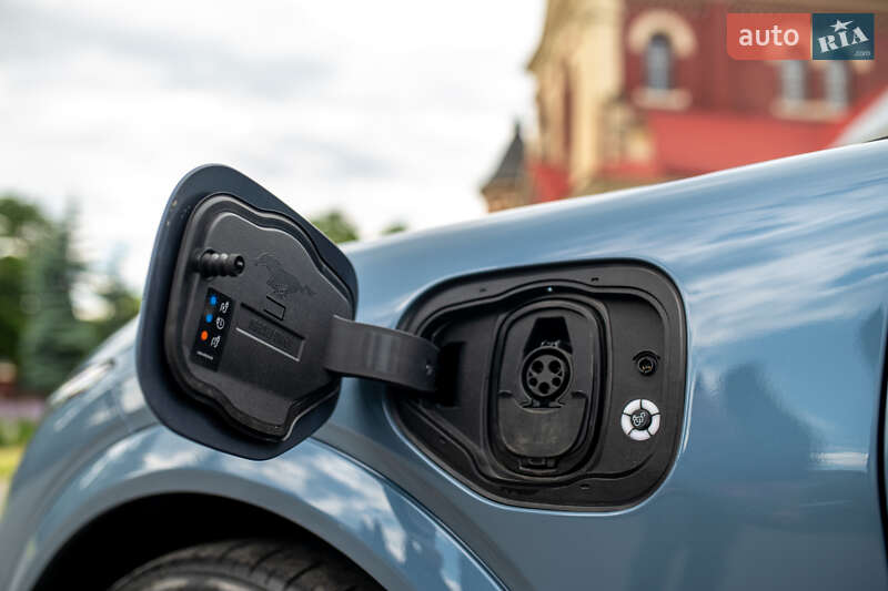 Внедорожник / Кроссовер Ford Mustang Mach-E 2022 в Львове