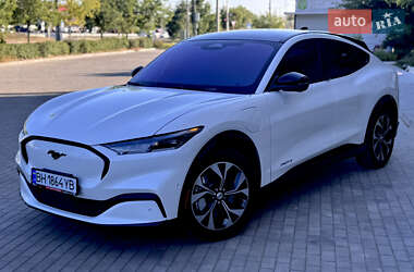 Внедорожник / Кроссовер Ford Mustang Mach-E 2021 в 