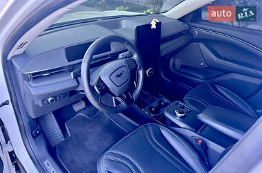 Внедорожник / Кроссовер Ford Mustang Mach-E 2021 в 