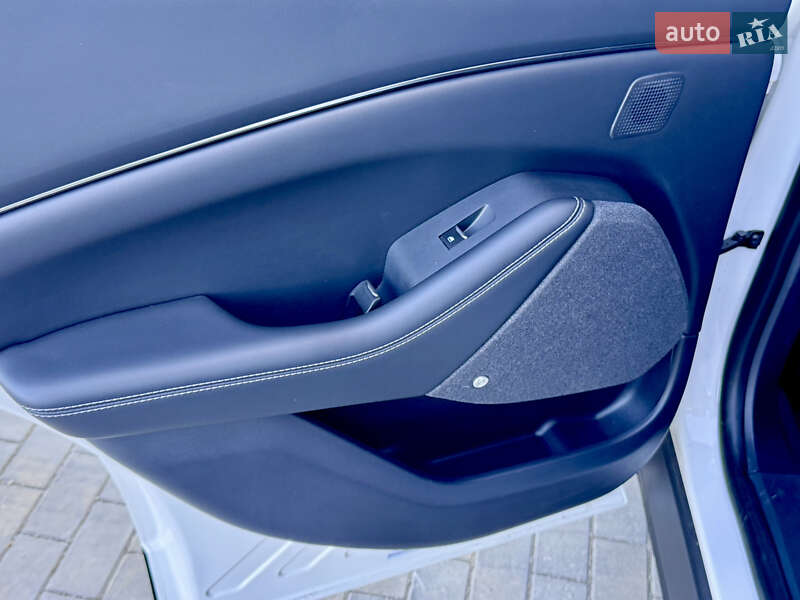 Внедорожник / Кроссовер Ford Mustang Mach-E 2021 в Одессе