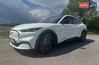Позашляховик / Кросовер Ford Mustang Mach-E 2022 в 