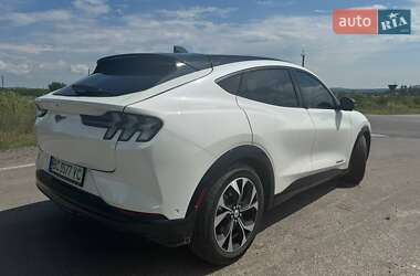 Позашляховик / Кросовер Ford Mustang Mach-E 2022 в 