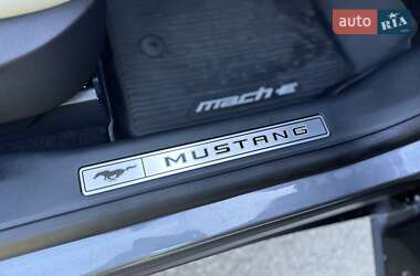 Внедорожник / Кроссовер Ford Mustang Mach-E 2023 в 