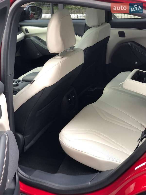 Позашляховик / Кросовер Ford Mustang Mach-E 2021 в Києві фото 14 Позашляховик / Кросовер Ford Mustang Mach-E 2021 в Києві