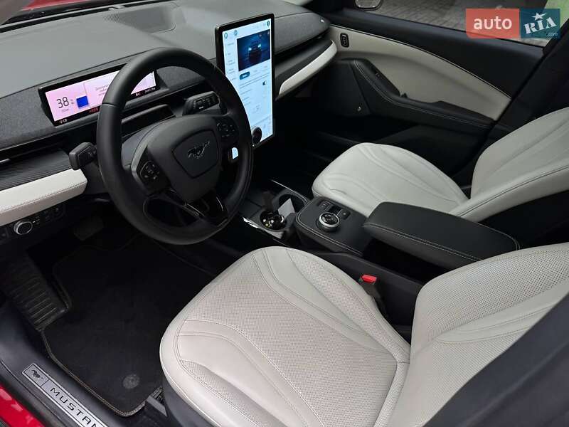 Позашляховик / Кросовер Ford Mustang Mach-E 2021 в Києві фото 22 Позашляховик / Кросовер Ford Mustang Mach-E 2021 в Києві
