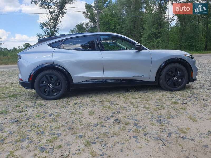 Внедорожник / Кроссовер Ford Mustang Mach-E 2022 в Киеве фото 10 Внедорожник / Кроссовер Ford Mustang Mach-E 2022 в Киеве