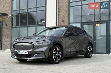 Внедорожник / Кроссовер Ford Mustang Mach-E 2021 в 