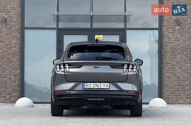 Внедорожник / Кроссовер Ford Mustang Mach-E 2021 в 