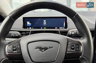 Внедорожник / Кроссовер Ford Mustang Mach-E 2021 в 