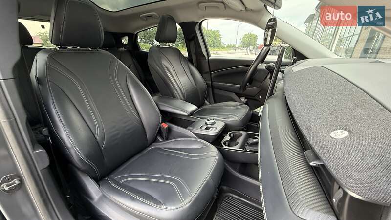 Внедорожник / Кроссовер Ford Mustang Mach-E 2021 в Тернополе фото 36 Внедорожник / Кроссовер Ford Mustang Mach-E 2021 в Тернополе