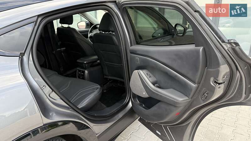 Внедорожник / Кроссовер Ford Mustang Mach-E 2021 в Тернополе фото 42 Внедорожник / Кроссовер Ford Mustang Mach-E 2021 в Тернополе