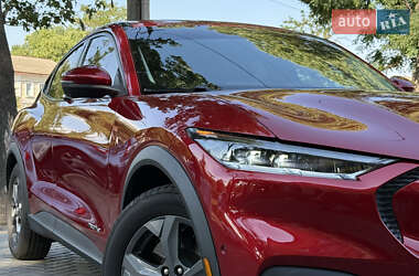 Внедорожник / Кроссовер Ford Mustang Mach-E 2021 в 