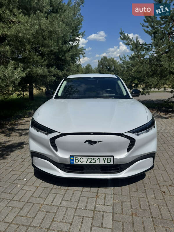 Внедорожник / Кроссовер Ford Mustang Mach-E 2023 в Львове фото 2 Внедорожник / Кроссовер Ford Mustang Mach-E 2023 в Львове
