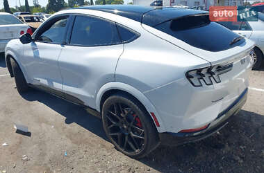 Внедорожник / Кроссовер Ford Mustang Mach-E 2022 в 