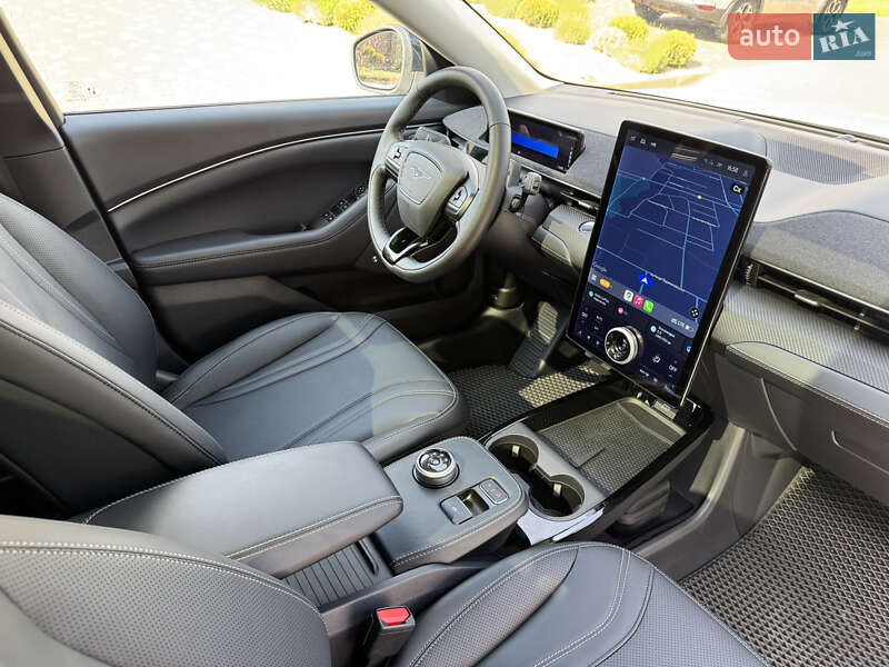 Внедорожник / Кроссовер Ford Mustang Mach-E 2023 в Луцке