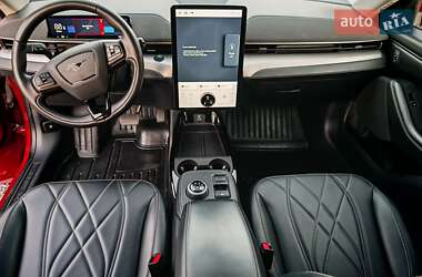Внедорожник / Кроссовер Ford Mustang Mach-E 2021 в 