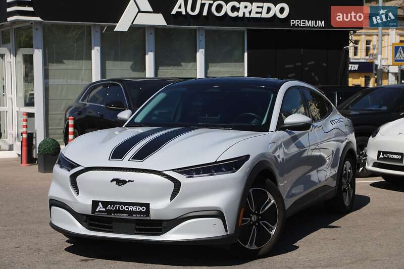 Внедорожник / Кроссовер Ford Mustang Mach-E 2021 в 