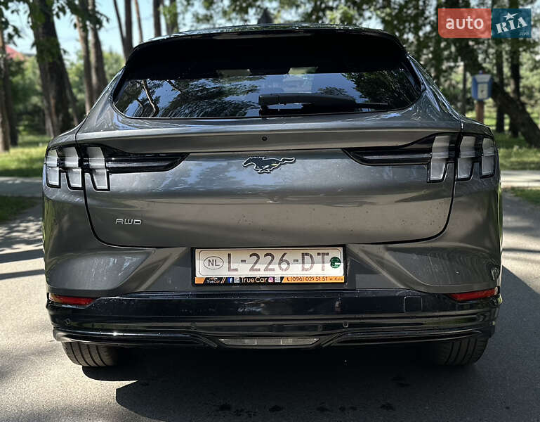 Внедорожник / Кроссовер Ford Mustang Mach-E 2021 в Киеве