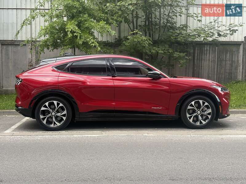 Внедорожник / Кроссовер Ford Mustang Mach-E 2021 в Львове