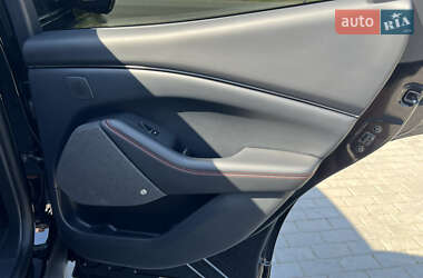 Внедорожник / Кроссовер Ford Mustang Mach-E 2022 в 