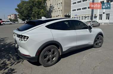 Позашляховик / Кросовер Ford Mustang Mach-E 2022 в 