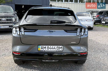Внедорожник / Кроссовер Ford Mustang Mach-E 2021 в 