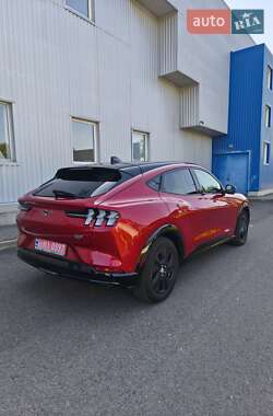 Внедорожник / Кроссовер Ford Mustang Mach-E 2022 в 