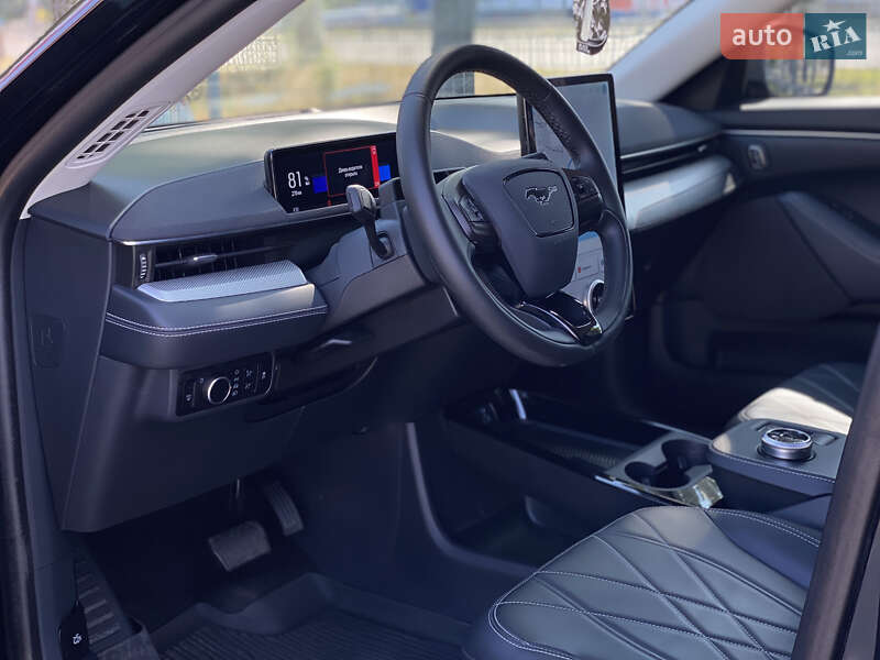 Позашляховик / Кросовер Ford Mustang Mach-E 2022 в Дніпрі