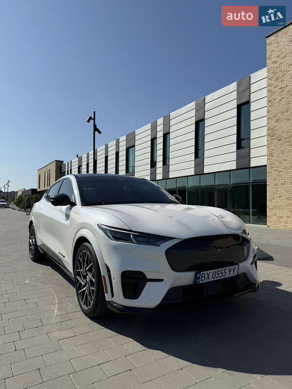 Позашляховик / Кросовер Ford Mustang Mach-E 2023 в Хмельницькому