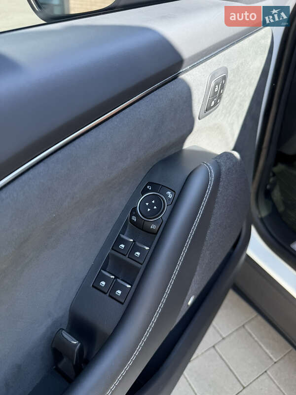 Внедорожник / Кроссовер Ford Mustang Mach-E 2023 в Хмельницком фото 36 Внедорожник / Кроссовер Ford Mustang Mach-E 2023 в Хмельницком