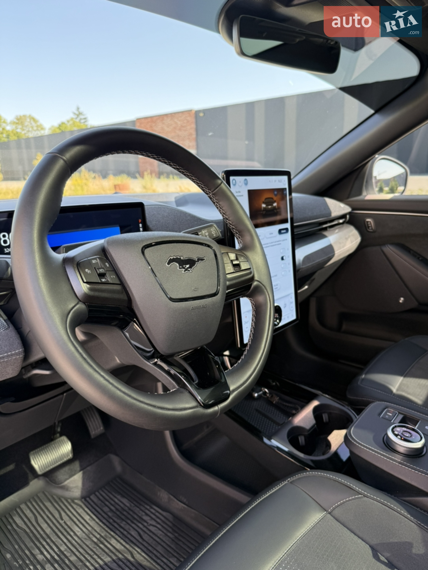 2023 Ford Mustang Mach-E - мініатюра 39
