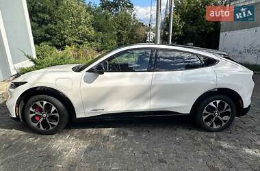 Внедорожник / Кроссовер Ford Mustang Mach-E 2021 в 
