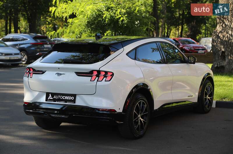 Позашляховик / Кросовер Ford Mustang Mach-E 2022 в Харкові