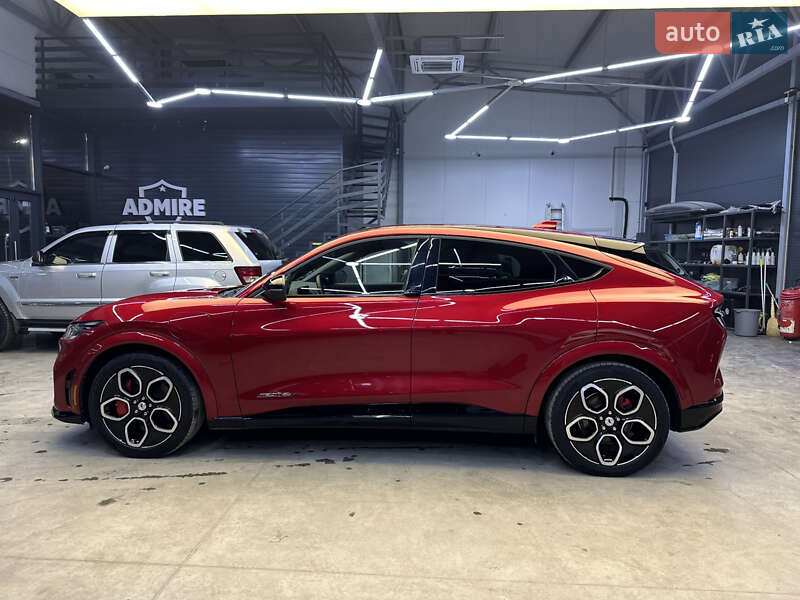 Внедорожник / Кроссовер Ford Mustang Mach-E 2021 в Черновцах