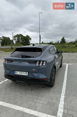 Позашляховик / Кросовер Ford Mustang Mach-E 2023 в 