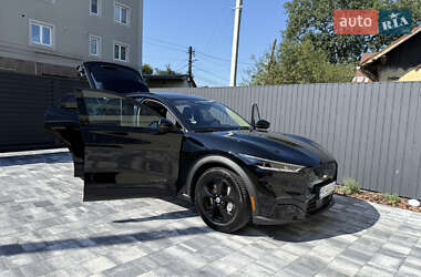 Позашляховик / Кросовер Ford Mustang Mach-E 2022 в 
