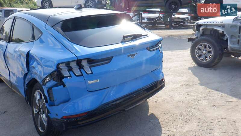 Позашляховик / Кросовер Ford Mustang Mach-E 2023 в Києві фото 13 Позашляховик / Кросовер Ford Mustang Mach-E 2023 в Києві