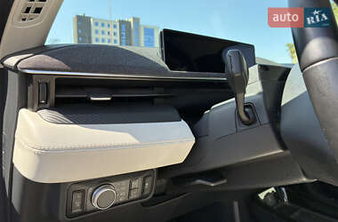Позашляховик / Кросовер Ford Mustang Mach-E 2021 в 