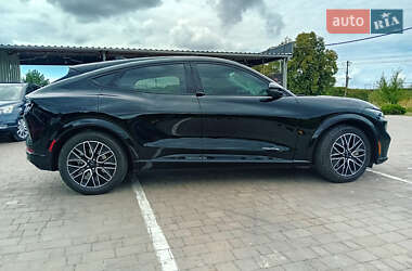 Внедорожник / Кроссовер Ford Mustang Mach-E 2024 в 