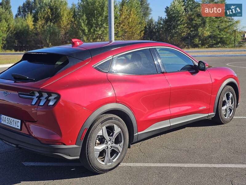 Позашляховик / Кросовер Ford Mustang Mach-E 2021 в Києві фото 8 Позашляховик / Кросовер Ford Mustang Mach-E 2021 в Києві