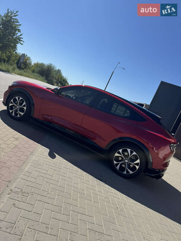 Внедорожник / Кроссовер Ford Mustang Mach-E 2021 в Киеве