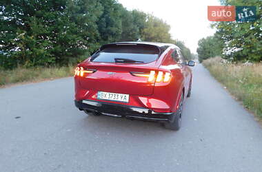 Позашляховик / Кросовер Ford Mustang Mach-E 2022 в 